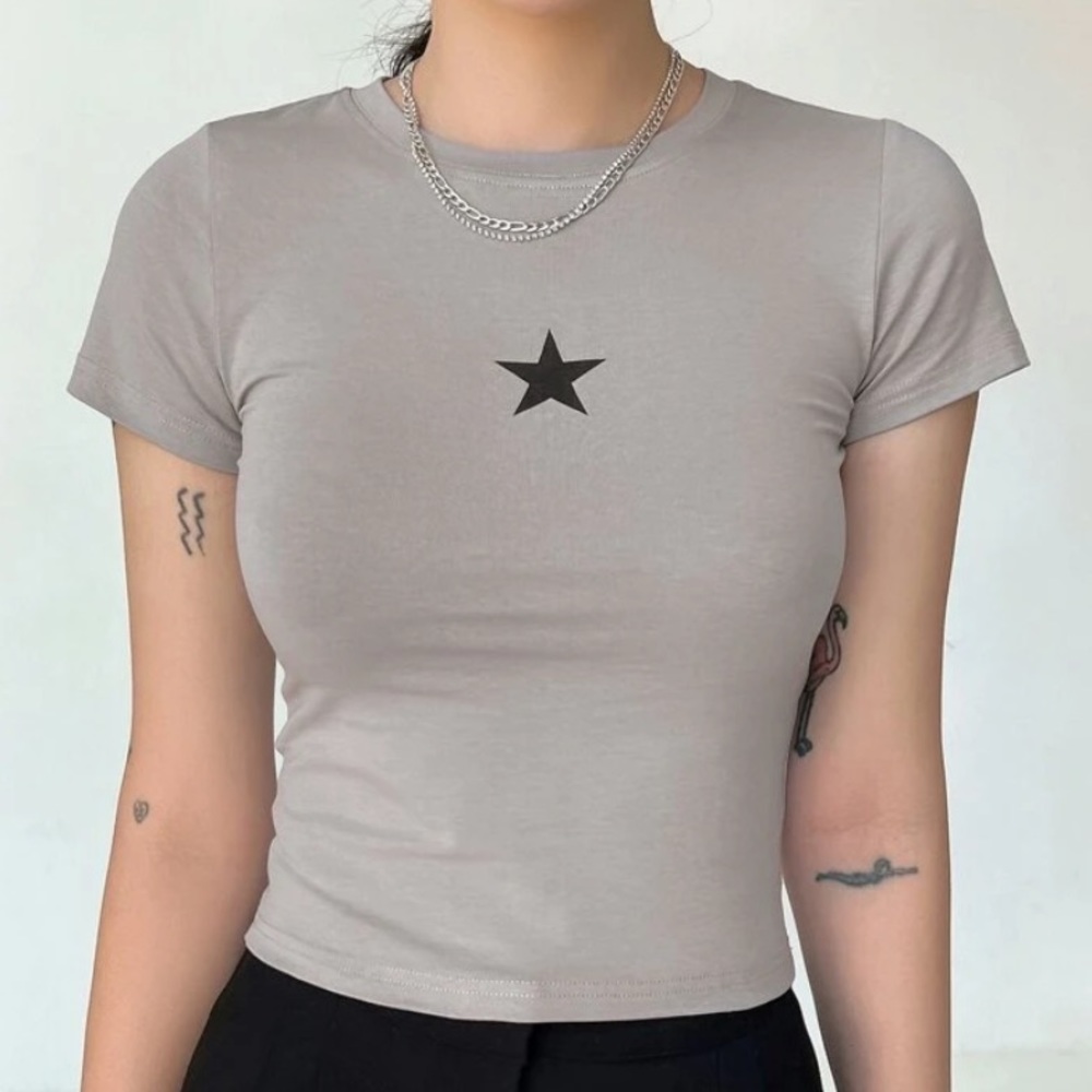 SHEIN | Dazy Star Print Cropped Gray Tee Shirt, Fits Size Small